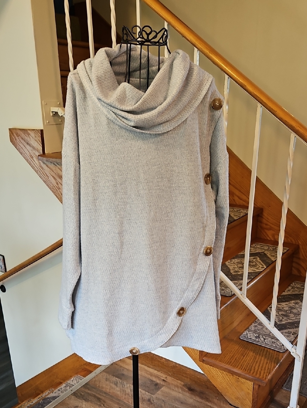 👚French Laundry Cowl Neck Tunic Sweater